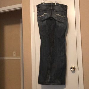 Big Star Casey style flare Jean...like new 31 Long